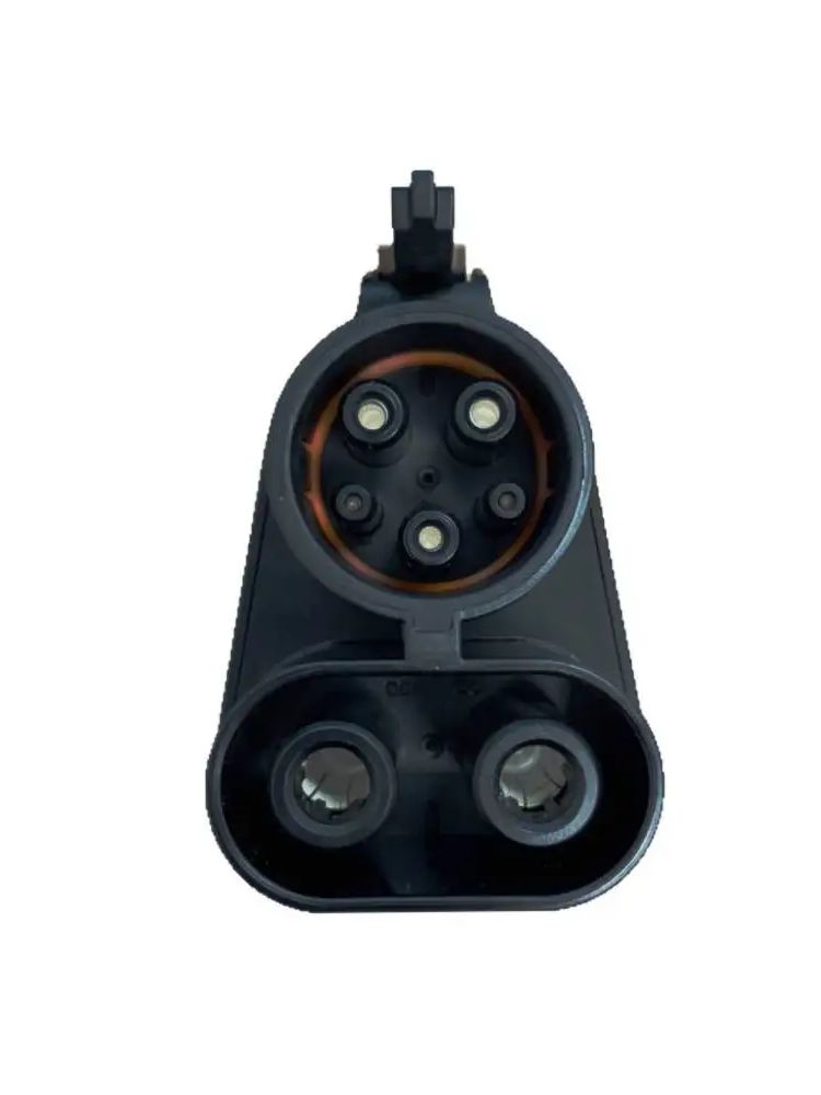 Adattatore BERET da CCS2 a CCS - Ccs2 To Ccs1 Fast Charge Adapter 250Kw recensione e prezzo